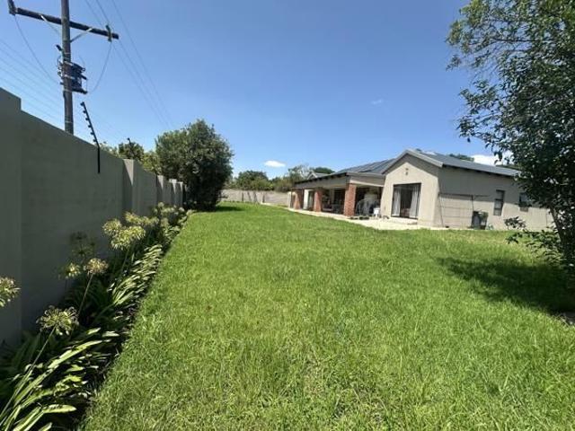 House for rent in Vosloorus, Gauteng