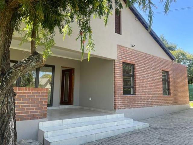 House for rent in Vosloorus, Gauteng
