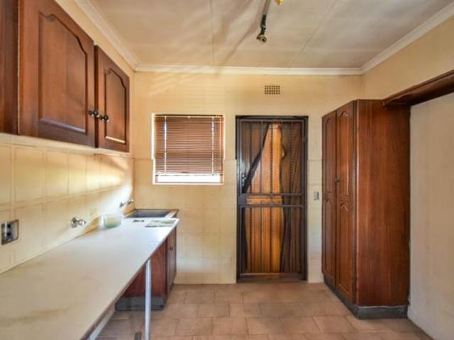 House for rent in Vosloorus, Gauteng