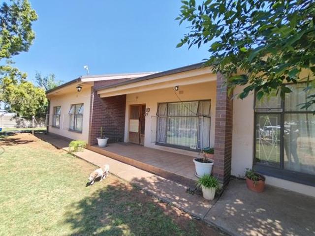 House for sale in Dr Ruth Segomotsi Mompati District Municipality, North West