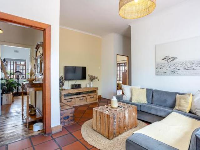 House for sale in Cape Town, Western Cape