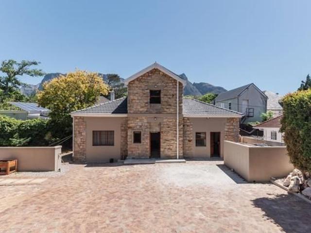 House for rent in Claremont, Cape Town