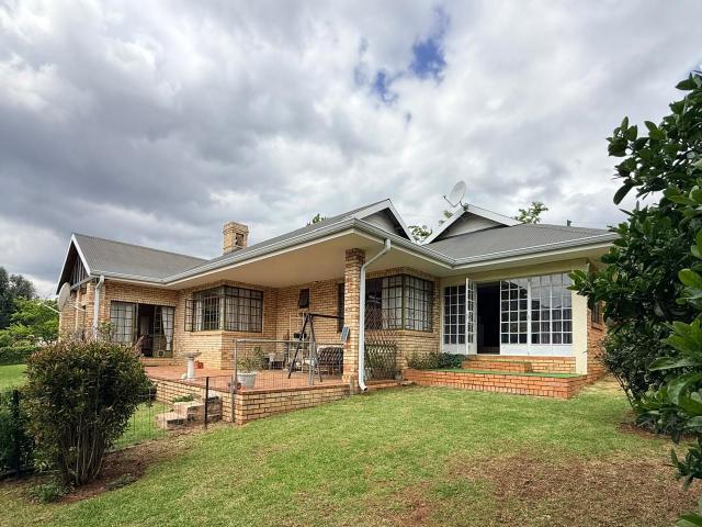 House for sale in Clarens, Dihlabeng Local Municipality