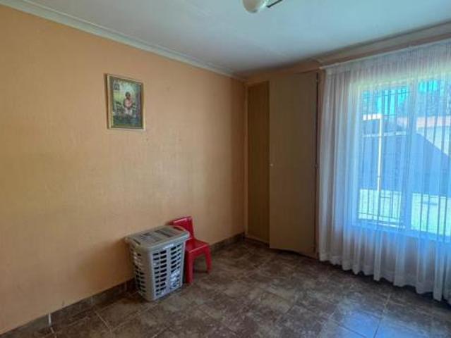 House for rent in Waterkloof, Gauteng