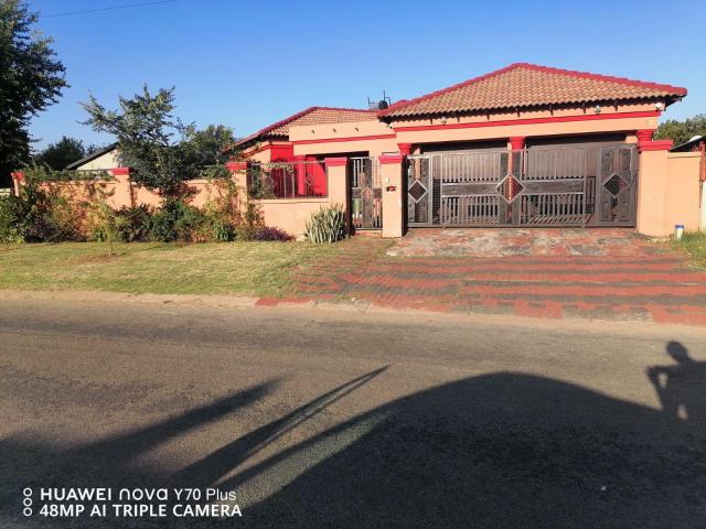 House for sale in Tembisa, Gauteng