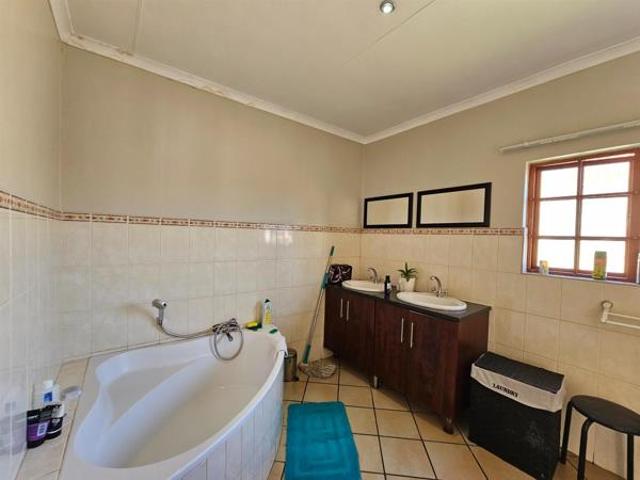 House for sale in Ehlanzeni, Mpumalanga