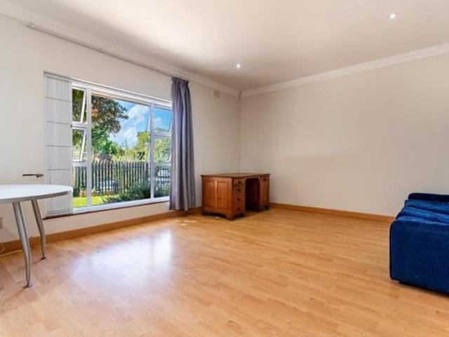 House for sale in Cape Town, Western Cape