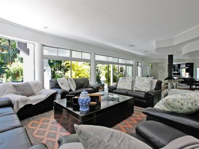 House for sale in Cape Town, Western Cape