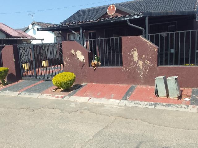 House for sale in Johannesburg, City of Johannesburg Metropolitan Municipality