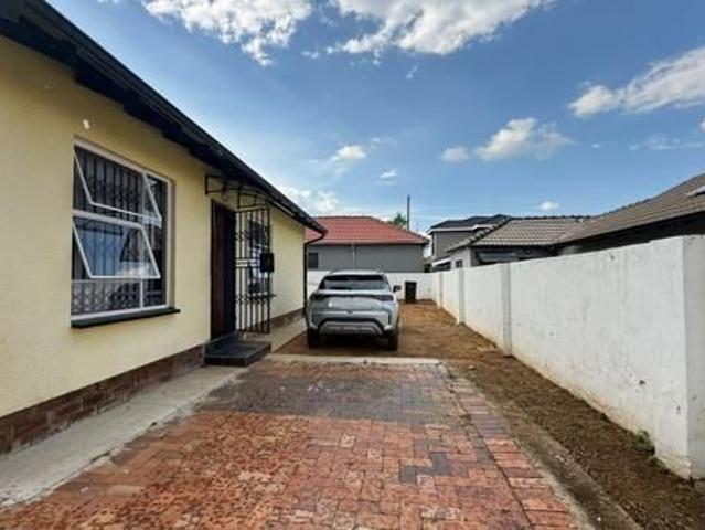 House for rent in Nooitgedacht, Gauteng