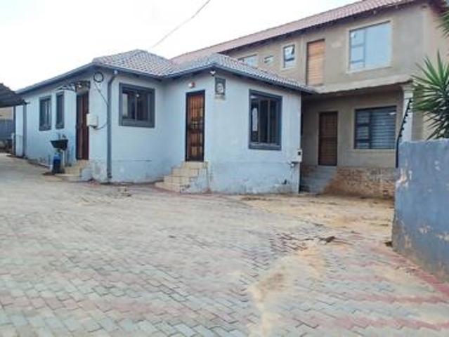House for rent in West Rand Garden estates, Westonaria Local Municipality