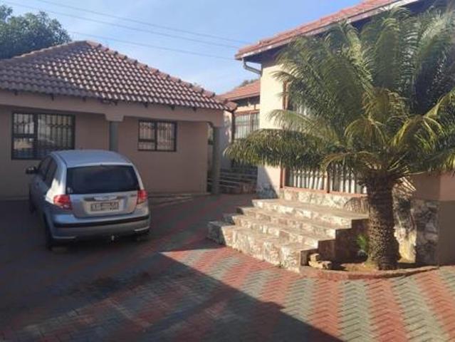 House for sale in West Rand Garden estates, Westonaria Local Municipality