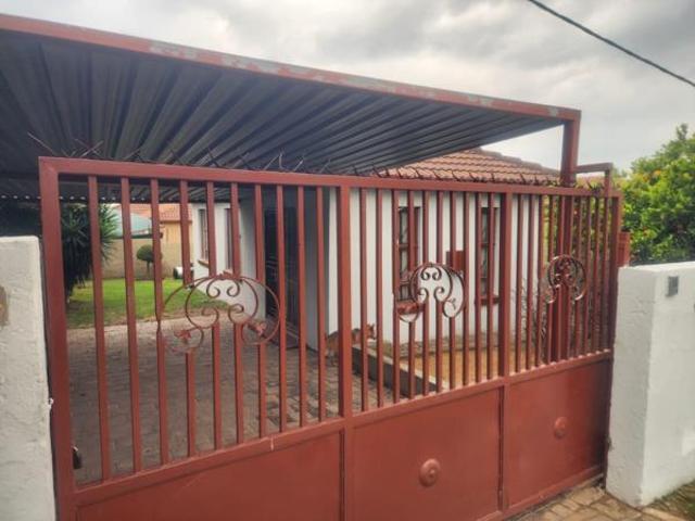 House for sale in West Rand Garden estates, Westonaria Local Municipality