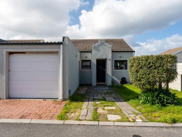 House for sale in Cape Town, Western Cape