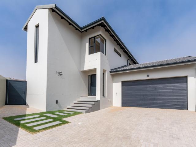 House for sale in West Coast, Britannia Bay