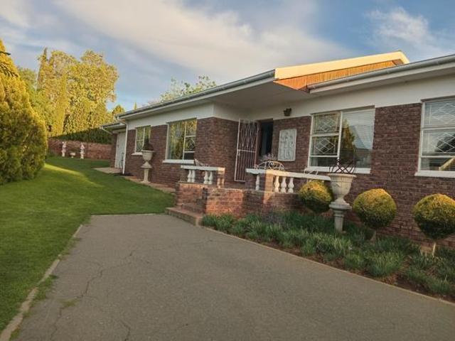 House for sale in Cradock, Eastern Cape