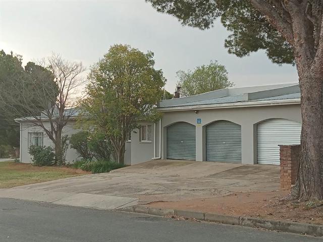 House for sale in Cradock, Eastern Cape