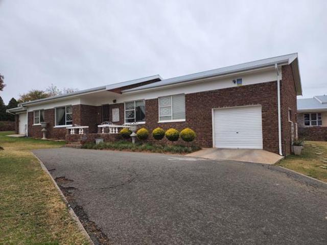 House for sale in Cradock, Eastern Cape