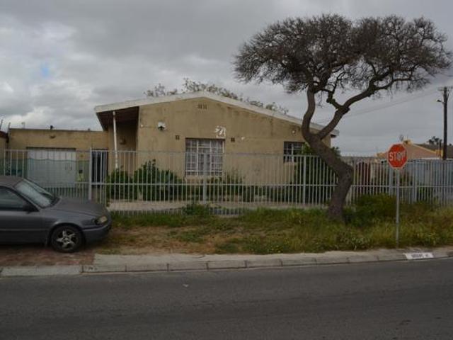 House for sale in Cape Town, Western Cape