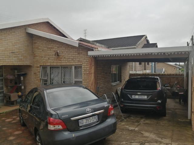 House for rent in Chatsworth, Kwazulu-natal