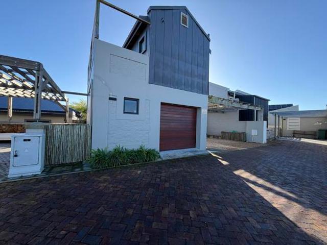 House for sale in Cape St Francis, Eastern Cape
