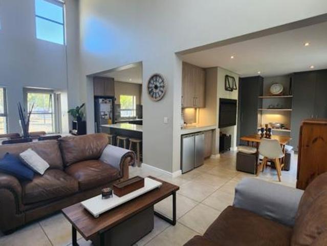 House for sale in Cape Town, Western Cape