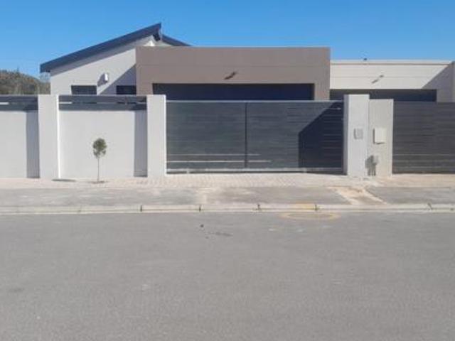 House for sale in Cape Town, Western Cape