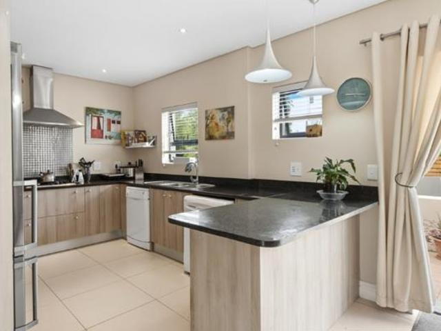 House for sale in Cape Town, Western Cape