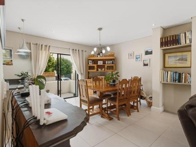 House for sale in Cape Town, Western Cape