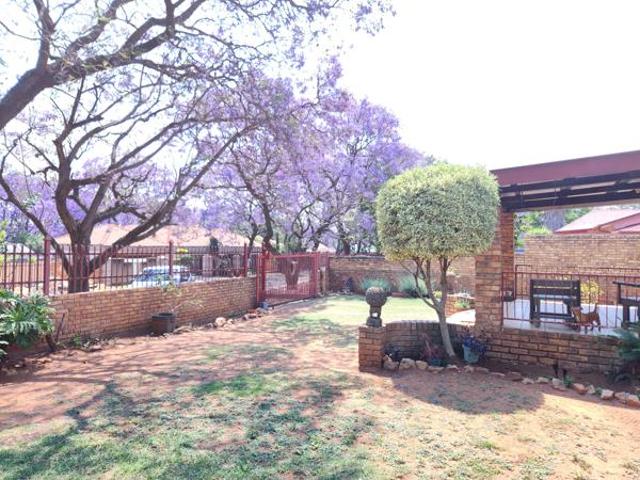 House for sale in Waterkloof, Gauteng