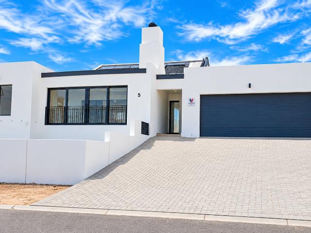 House for rent in Saint Helena Bay, Saldanha Bay Local Municipality