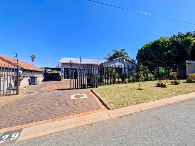 House for sale in Kagiso, Gauteng