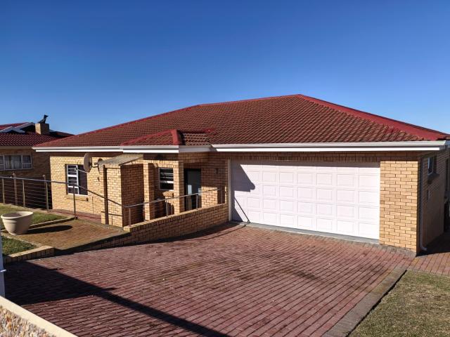 House for sale in Groot Brak Rivier, Western Cape