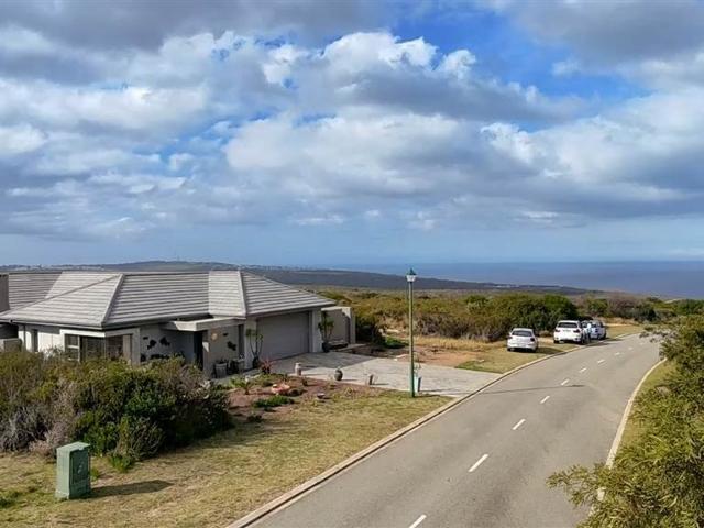 House for sale in Groot Brak Rivier, Western Cape
