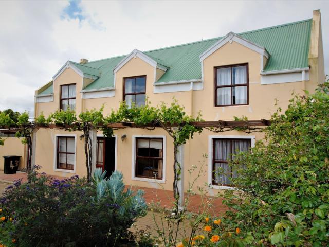 House for sale in West Coast, Riebeeck Valley