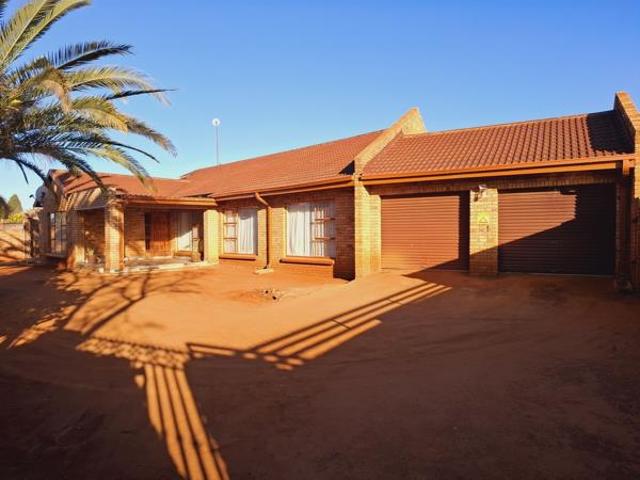 House for sale in Dr Kenneth Kaunda, North West