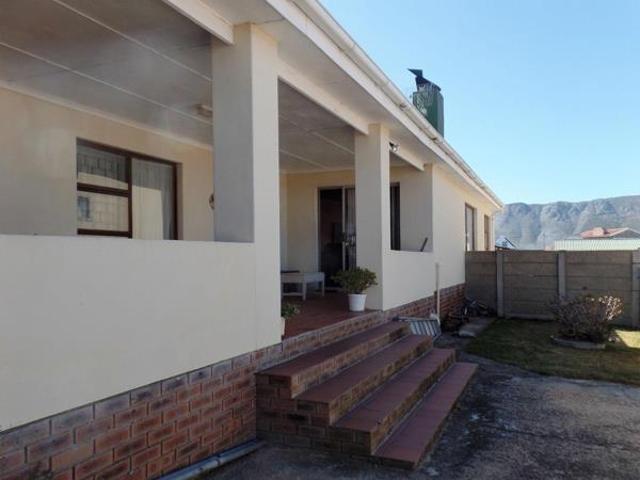 House for sale in Western Cape