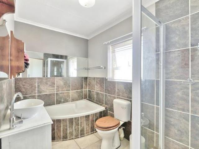 House for sale in Western Cape