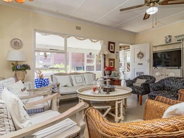 House for sale in Rietpoel, Theewaterskloof Local Municipality