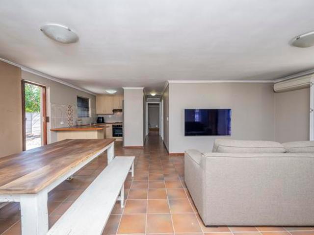 House for sale in Cape Town, Western Cape