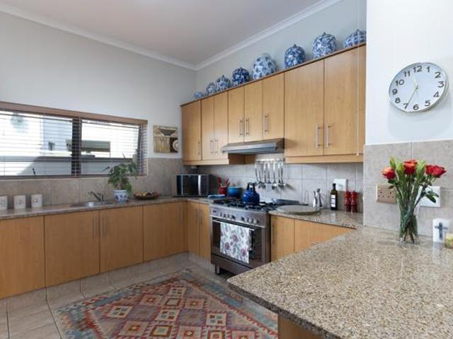 House for sale in Durbanville, Western Cape