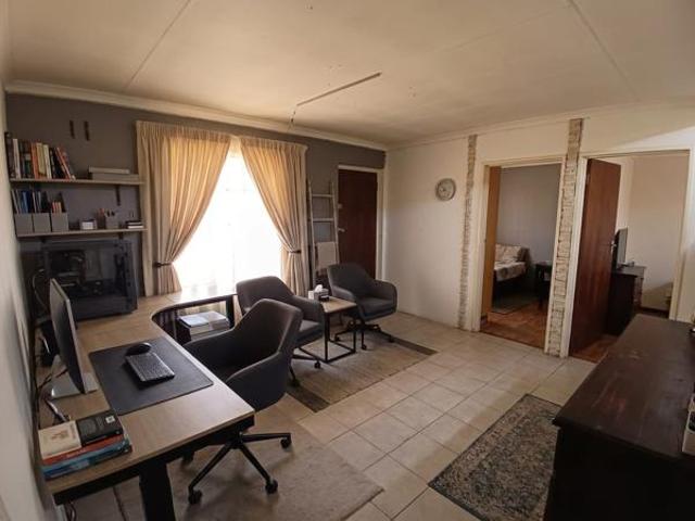 House for sale in Cape Town, Western Cape