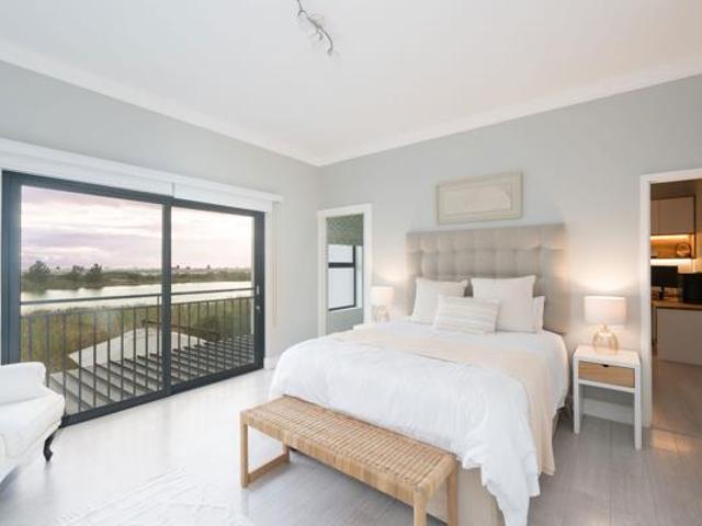 House for sale in Cape Town, Western Cape