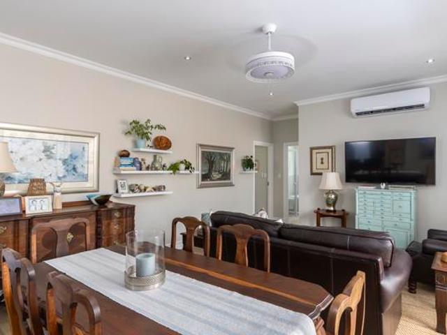 House for sale in Cape Town, Western Cape