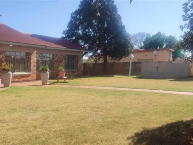 House for sale in Derby, North West