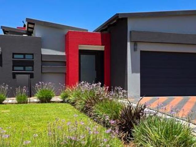 House for rent in Waterkloof, Gauteng