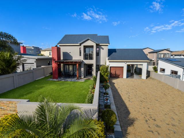 House for rent in Waterkloof, Gauteng