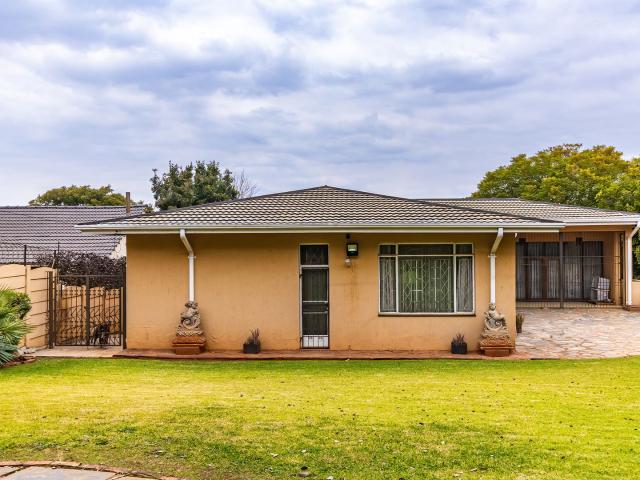 House for sale in Vosloorus, Gauteng