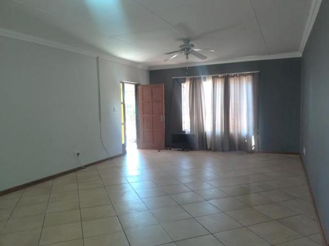 House for sale in Kgalagadi, Northern Cape