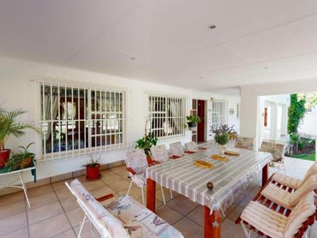 House for sale in Upington, ǁKhara Hais Local Municipality